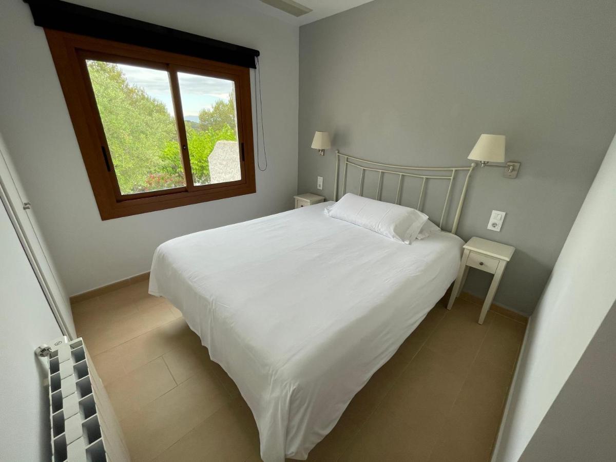 Mas Boronat Resort Salomo Bagian luar foto